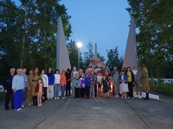 Всероссийская акция "Свеча Памяти" в посёлке Новый Уоян.